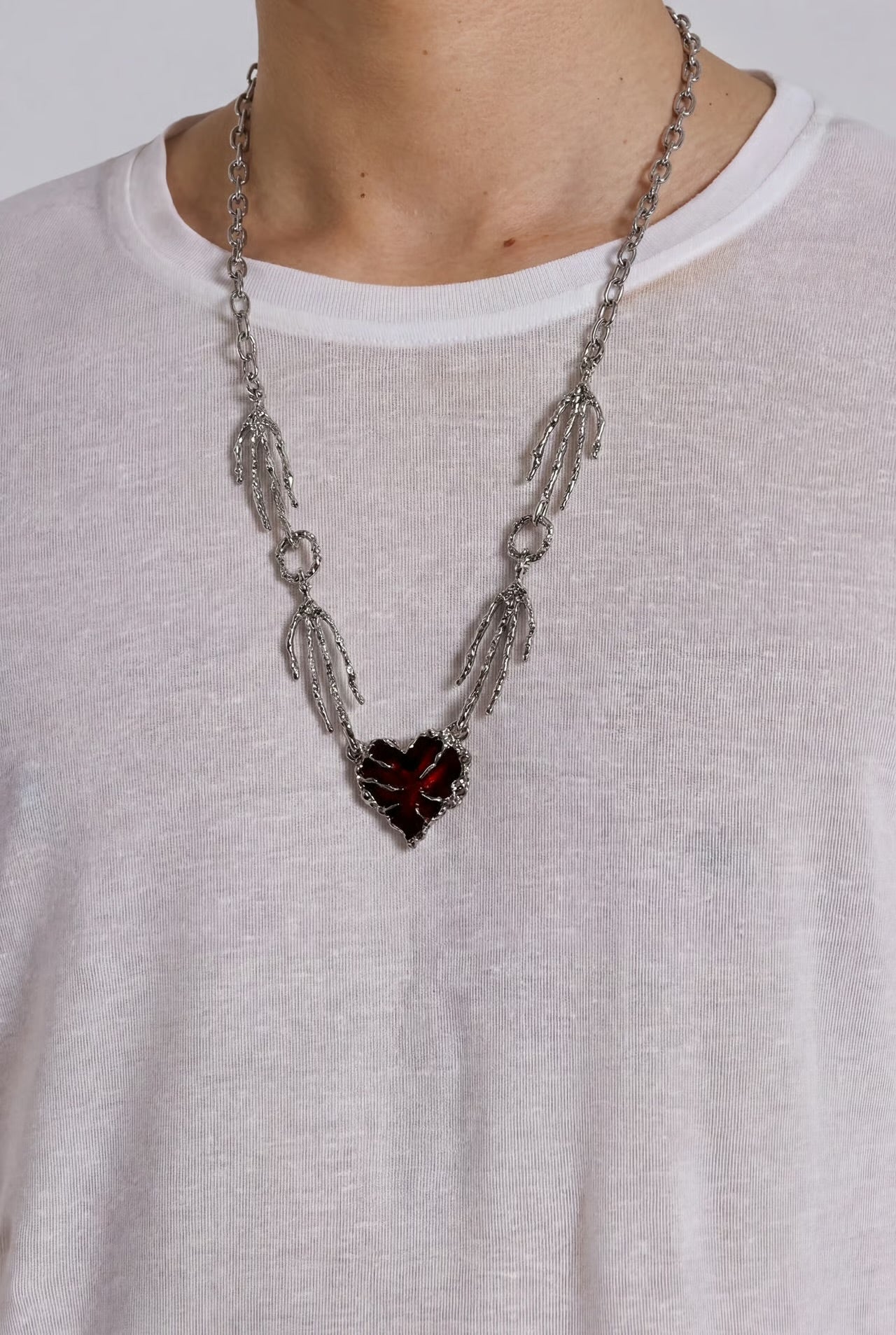 VYRIN HEART NECKALCE®