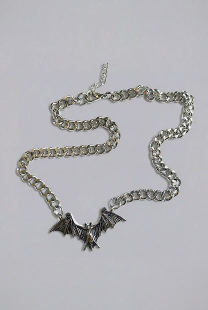 VYRIN BAT NECKLACE®