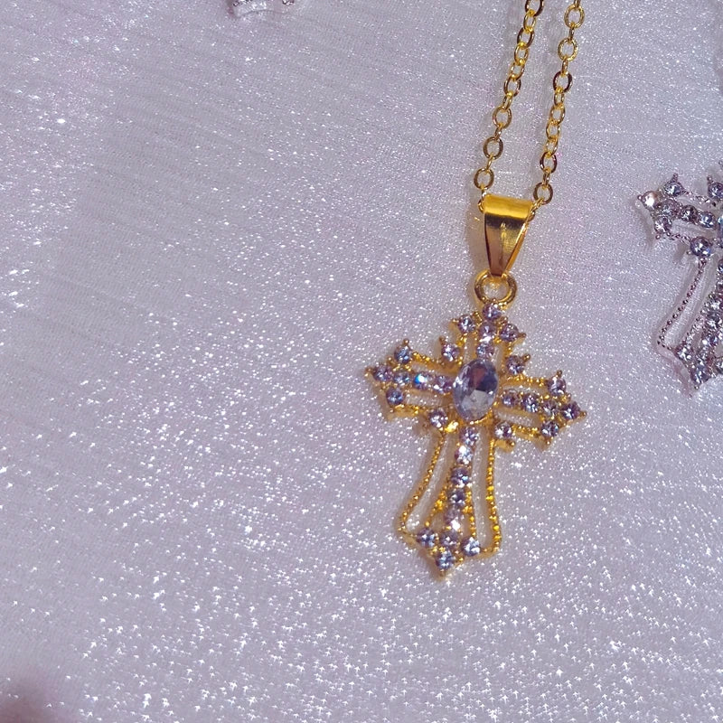 VYRIN CROSS NECKLACE®