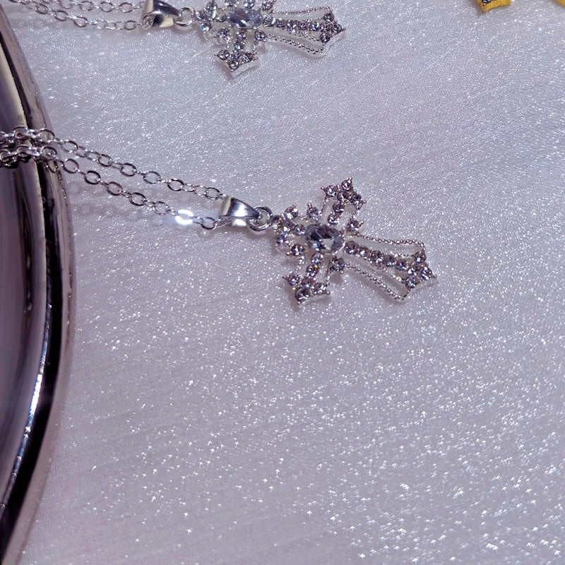 VYRIN CROSS NECKLACE®